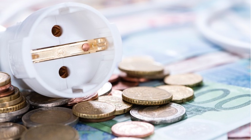 nershift ayuda a optimizar costes y consumo energético en comunidades de propietarios, facilita la gestión administrativa energética a administradores de fincas y resuelve la volatilidad con soluciones sostenibles, reducción de huella de carbono y compensación de CO2 efecto invernadero